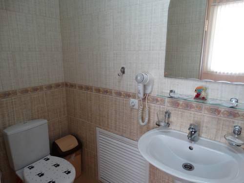 Фото Мини-отеля Emigrant  Лазаревское 5