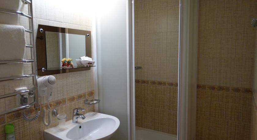 Фото Мини-отеля Emigrant  Лазаревское 19