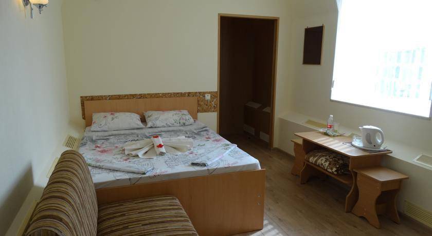 Фото Мини-отеля Emigrant  Лазаревское 8